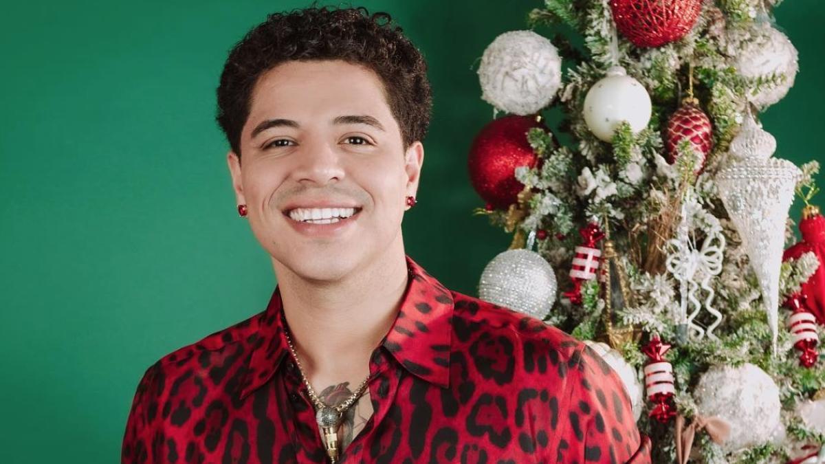 Eduin Caz presenta a su tercer hijo en Navidad junto a su ex Daisy Anahy (FOTOS)