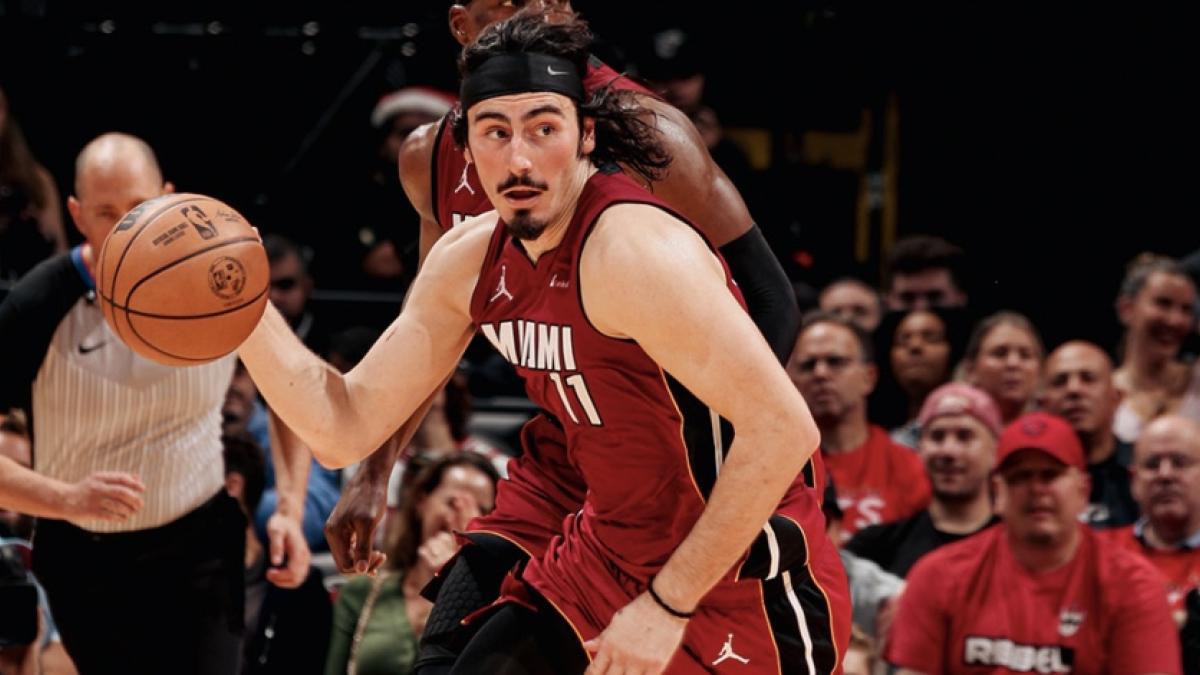 NBA: Jaime Jáquez Jr impone récord de puntos para un mexicano y lleva al Miami Heat a la victoria; ¡Orgullo Azteca!