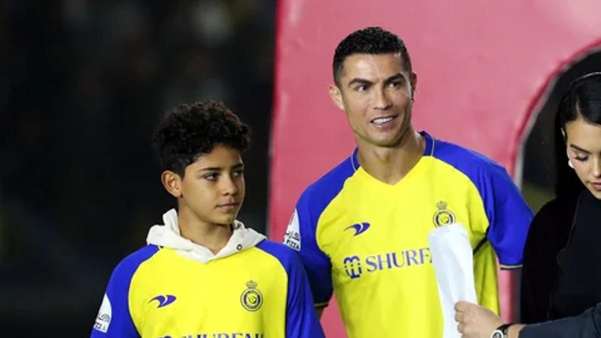 VIDEO: Cristiano Ronaldo Jr. reacciona igual que su papá ante una provocación y se hace viral