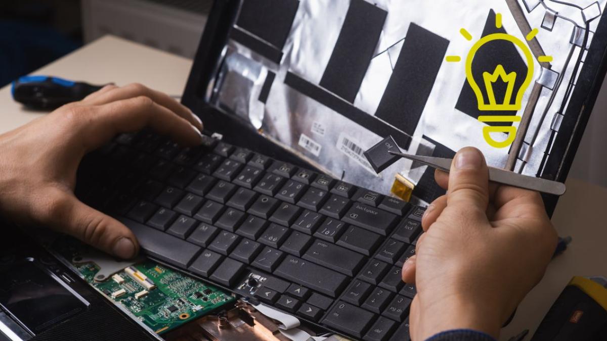 Con este curso gratuito aprendes a reparar laptops y dan un certificado oficial