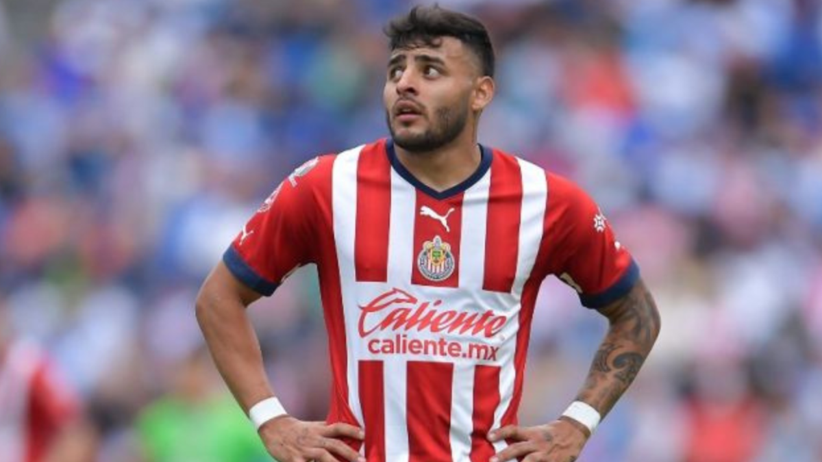 Chivas sentencia el futuro de Alexis Vega y a muchos chivahermanos no les gustará la decisión