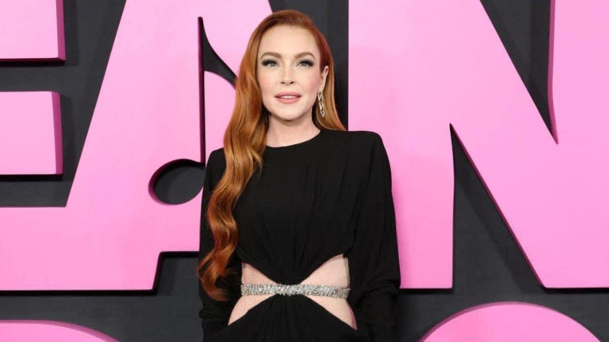 Lindsay Lohan aparece en la alfombra roja de 'Chicas Pesadas': "Qué hermosa se ve"