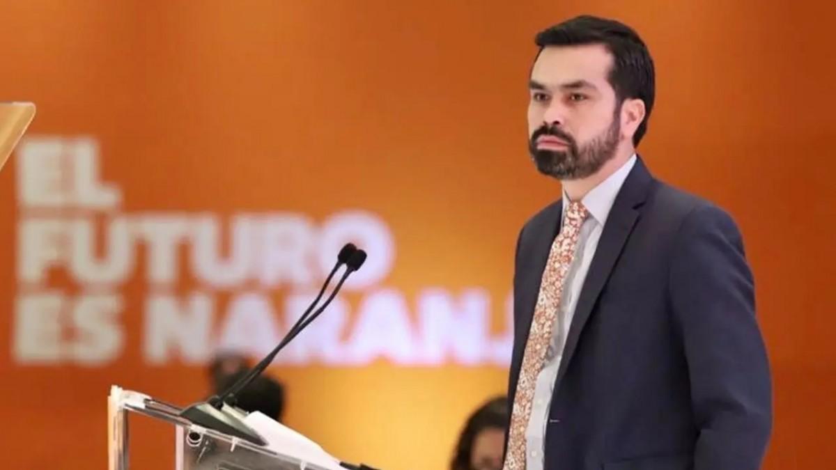 Jorge Álvarez Máynez plantea a INE debates semanales entre candidatos a la Presidencia