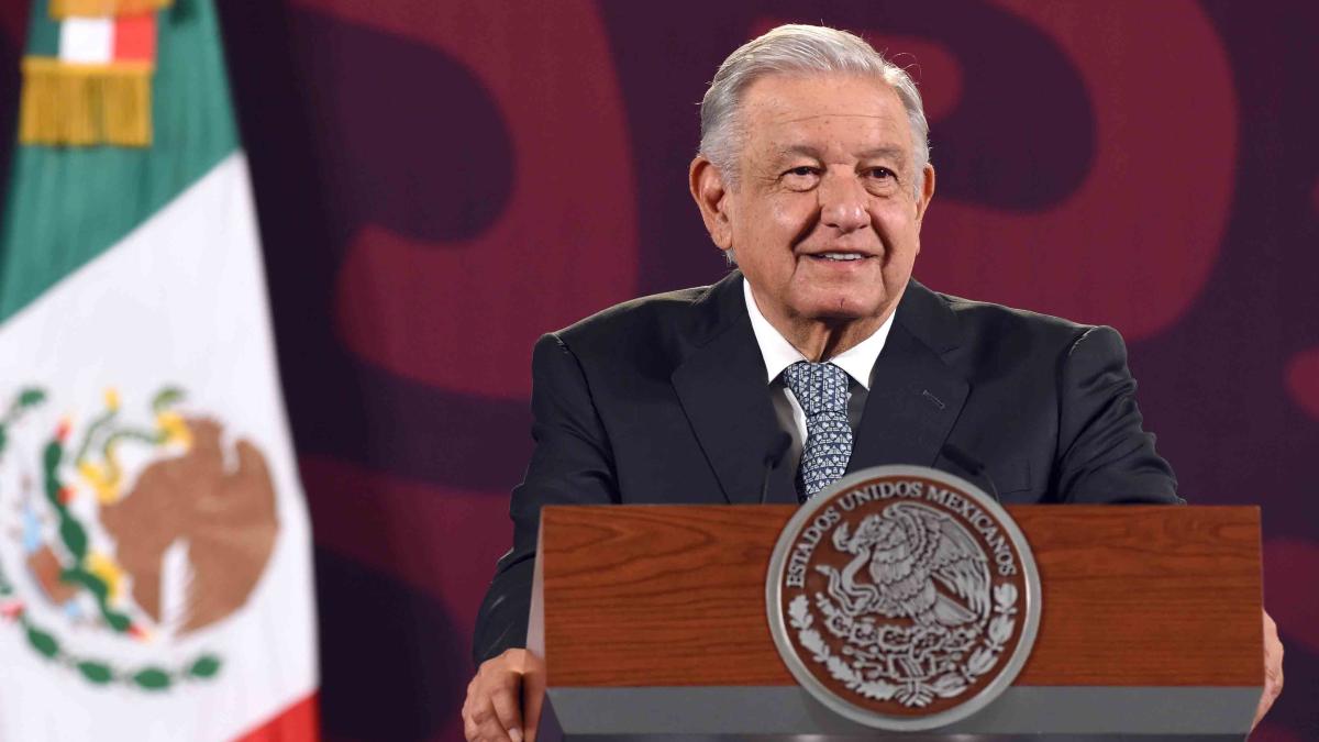 AMLO ve en oposición “desesperación electoral”