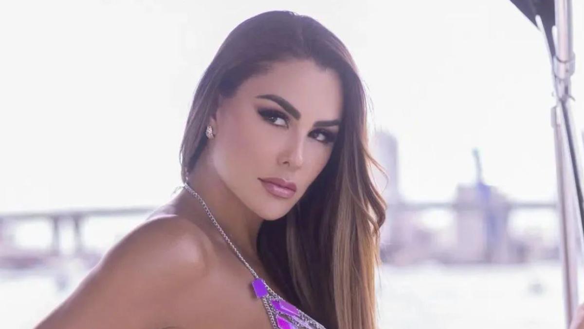 Ninel Conde se olvida del filtro y comparte FOTO de su cara real: 'Se está desfigurando'