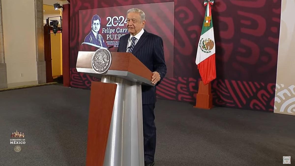 AMLO anuncia reforma para desaparecer todos los órganos autónomos