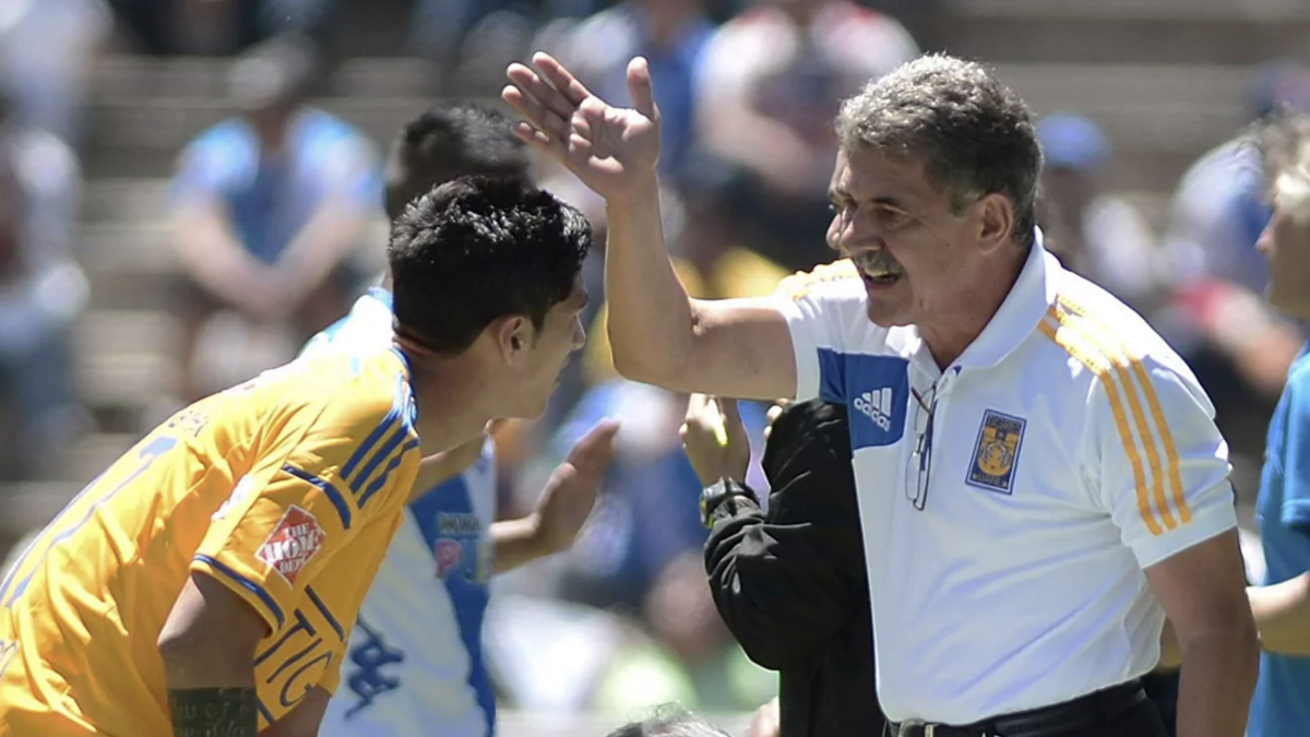 Liga MX | Alan Pulido le responde al 'Tuca' Ferretti tras decirle tronco; "No me debutó él"