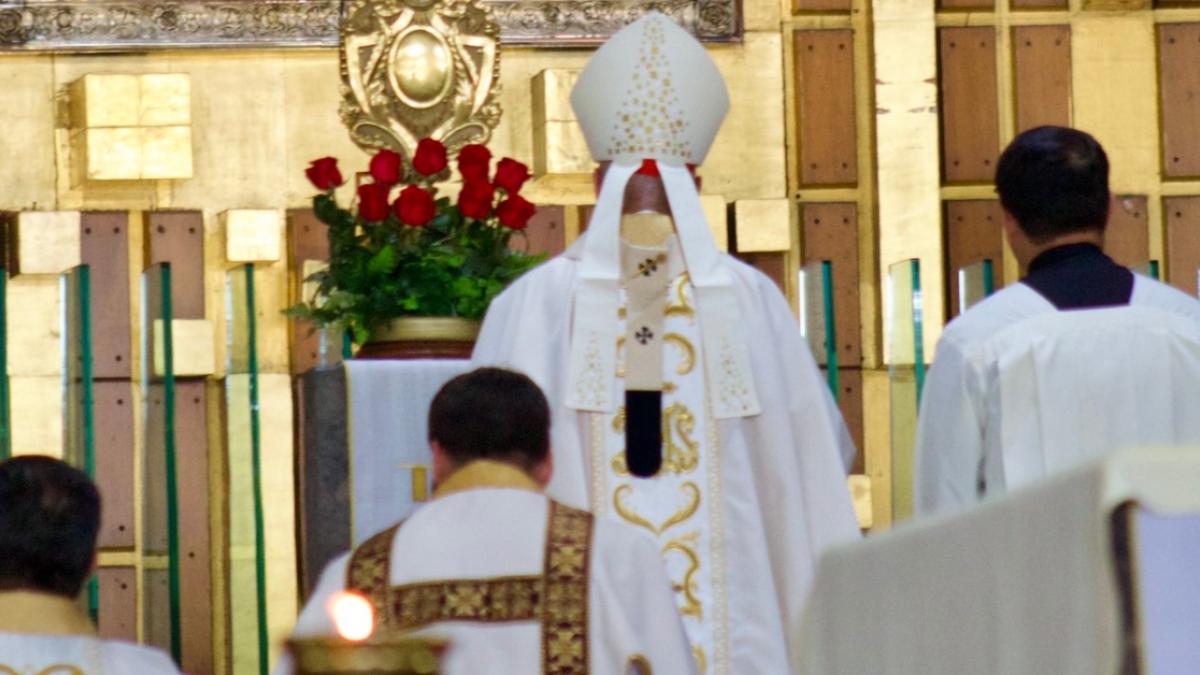 Indaga Iglesia Católica a sacerdote por abuso sexual