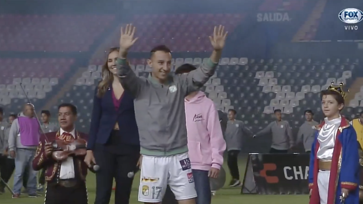 Liga MX | Andrés Guardado tiene espectacular presentación con el León y la afición se le entrega