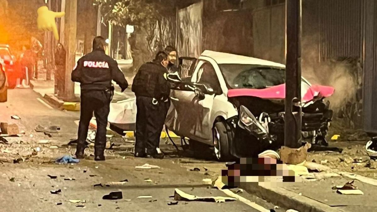 FOTO | ¿La muerte? Extraña aparición es captada en accidente en Coyoacán