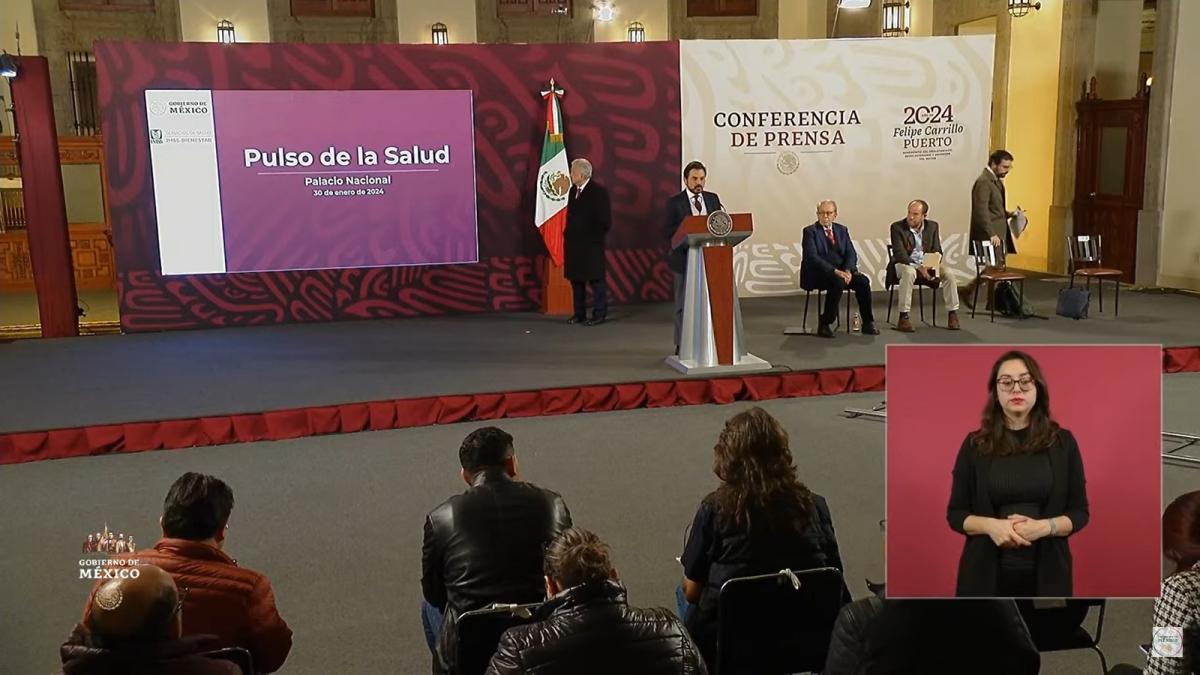 AMLO asume desafío de heredar en 8 meses el mejor sistema de salud pública del mundo