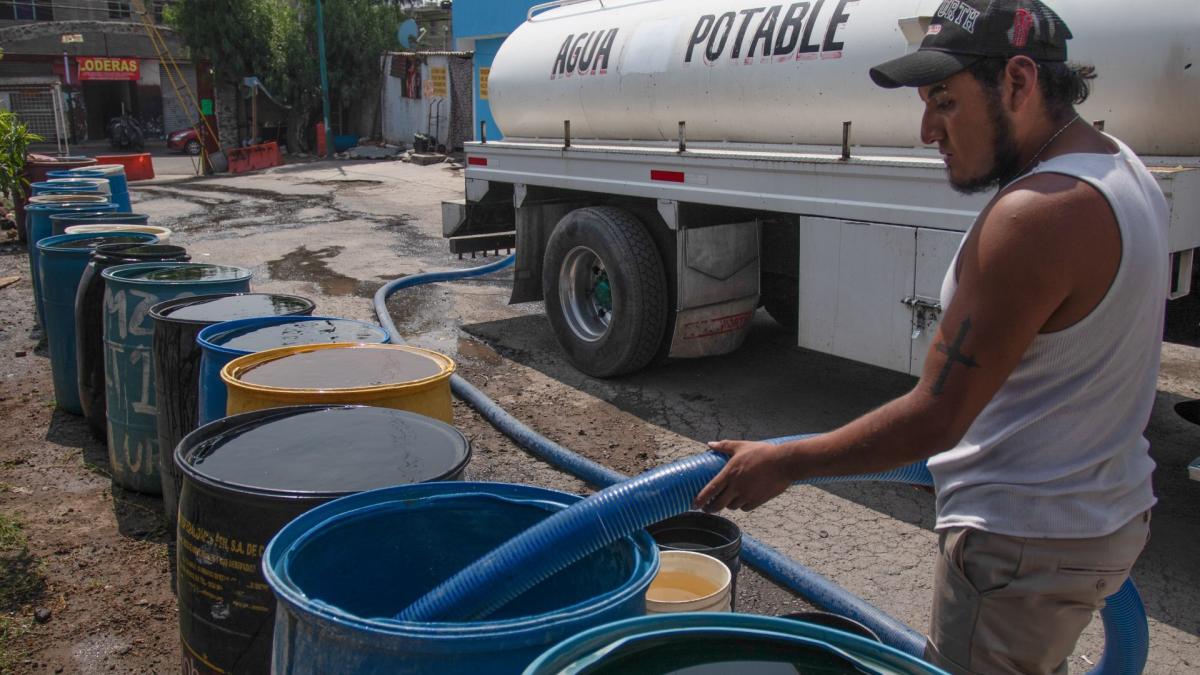 Agua por tandeo | ¿Cómo pido una pipa gratis en la CDMX?