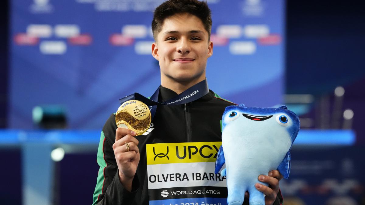 Osmar Olvera se convierte en el segundo mexicano campeón mundial en clavados