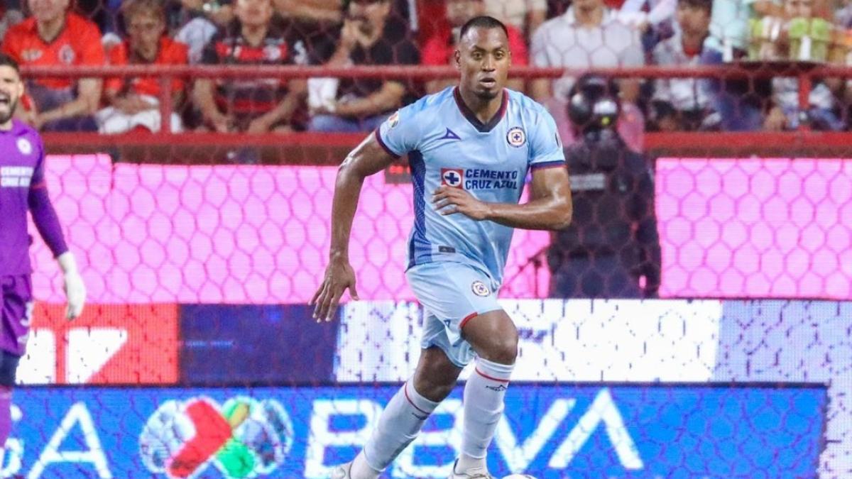 Liga MX | ¿La FMF suspendió a Willer Ditta de Cruz Azul para favorecer al Cruz Azul en el Clásico Joven?