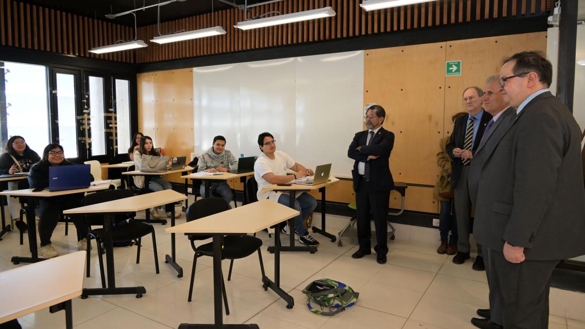 “La UNAM, referente en neurobiología”