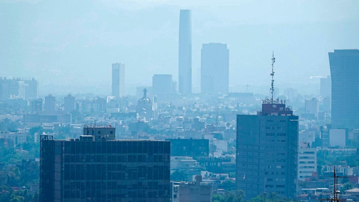 Por mala calidad del aire se extiende contingencia