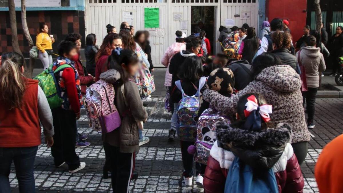 ¿Mañana 26 de febrero hay clases? Esto dice el calendario de la SEP