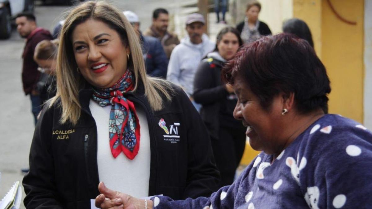 Alfa González entrega obras para beneficio de 35 colonias de Tlalpan