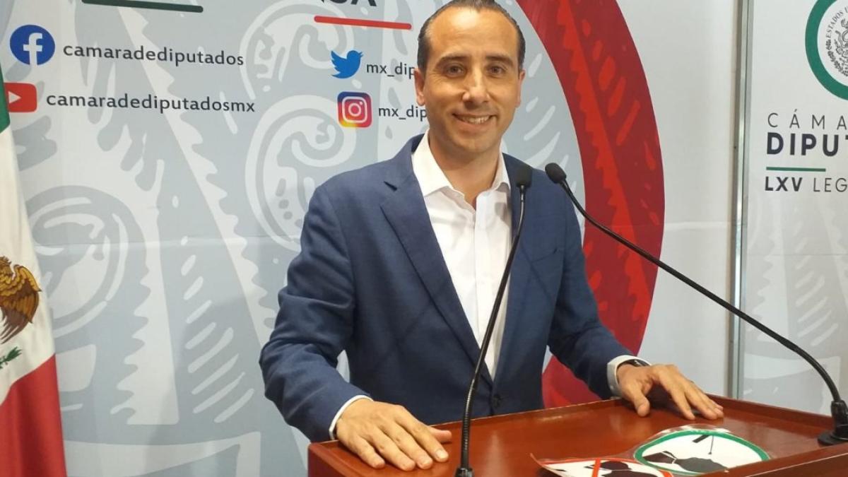 Cámara de Diputados aprueba licencia al panista Mario Riestra Piña