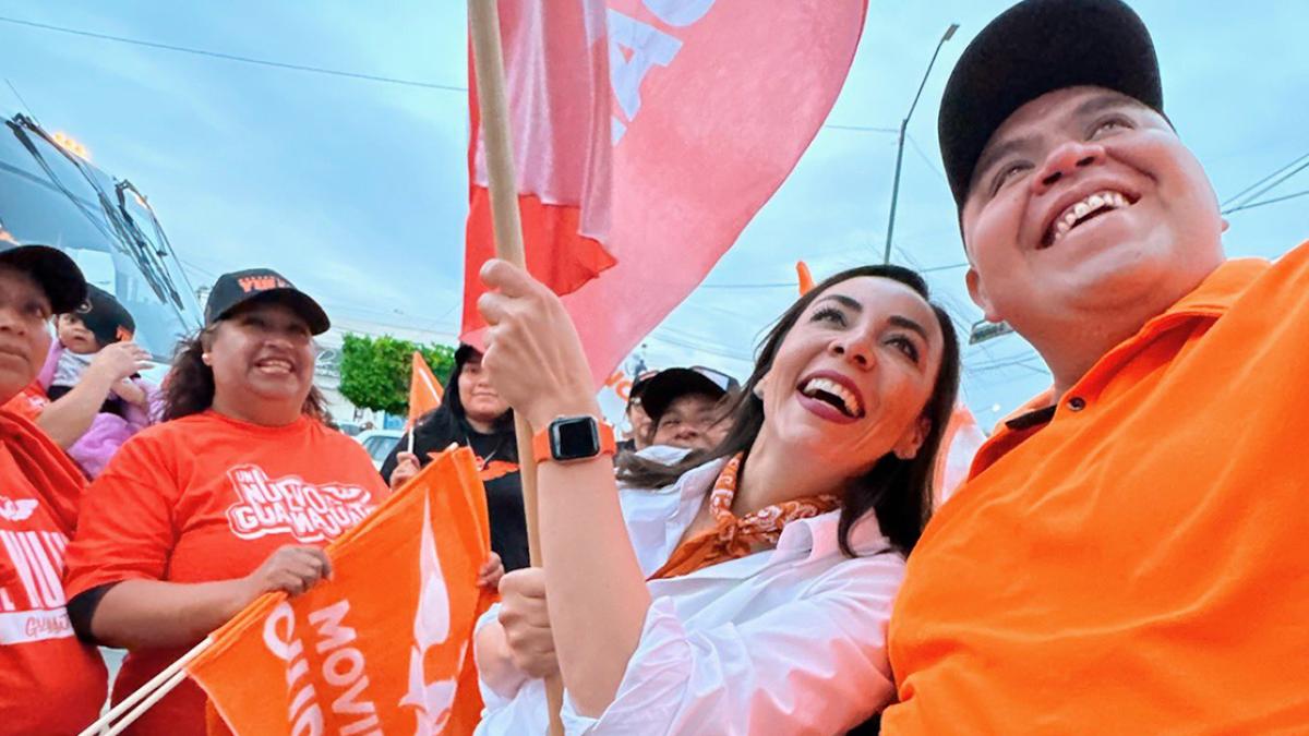 Yulma Rocha ofrece campaña de cercanía