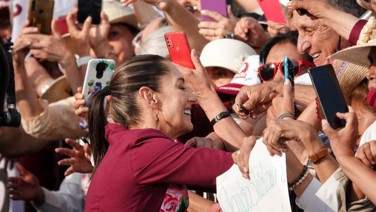 Vamos a gobernar con ‘ojos de mujer’, pero nada de quedarse en Palacio Nacional: Sheinbaum