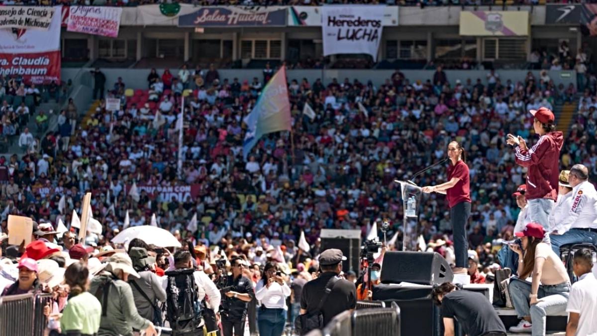 Claudia Sheinbaum apuesta al desarrollo de los jóvenes en México:“El futuro lo vamos a garantizar con educación”