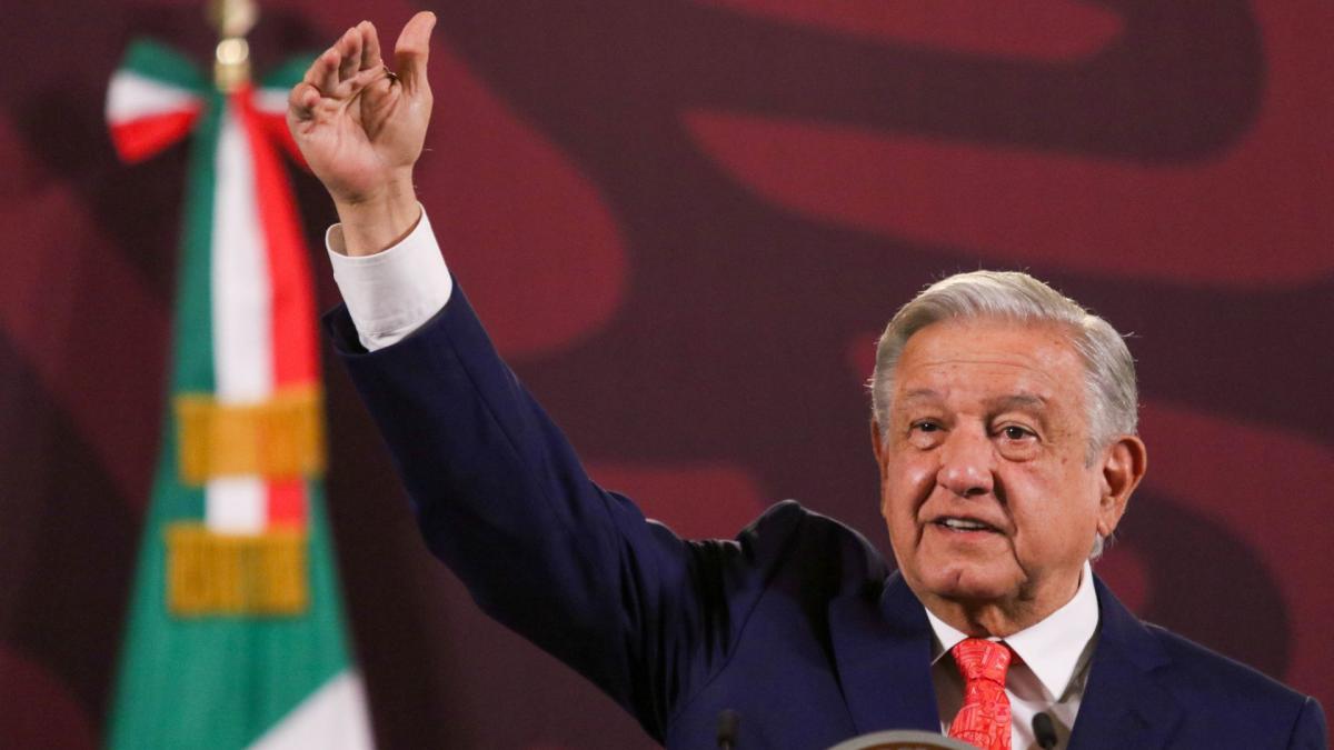 Economía moral sí funciona; no hay desempleo ni carestía, asegura AMLO