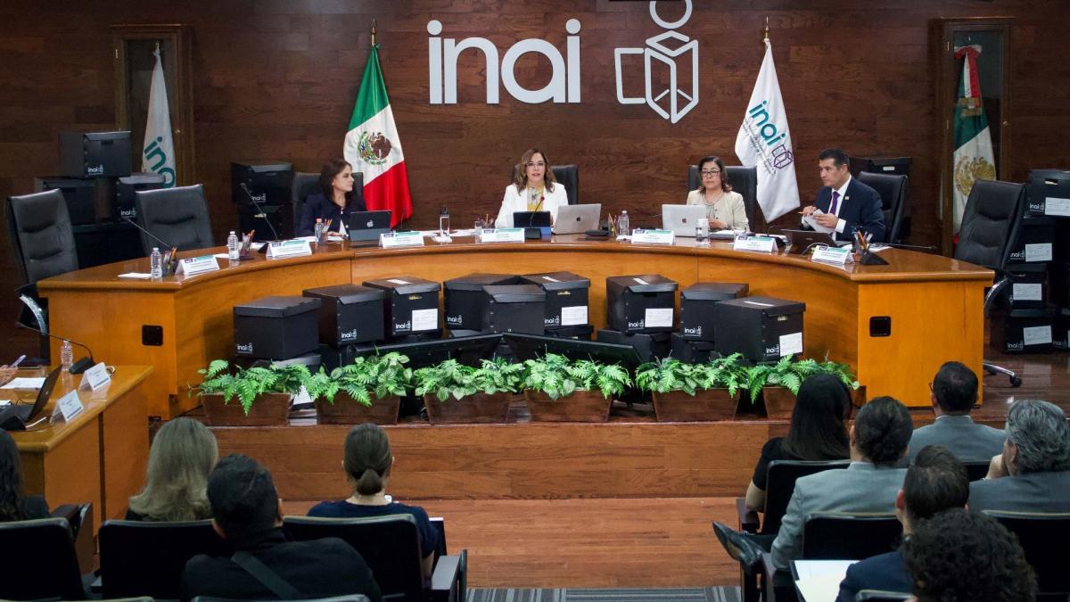 Nombrar a comisionados del Inai no es una opción, sino obligación del Senado: Adrián Alcalá