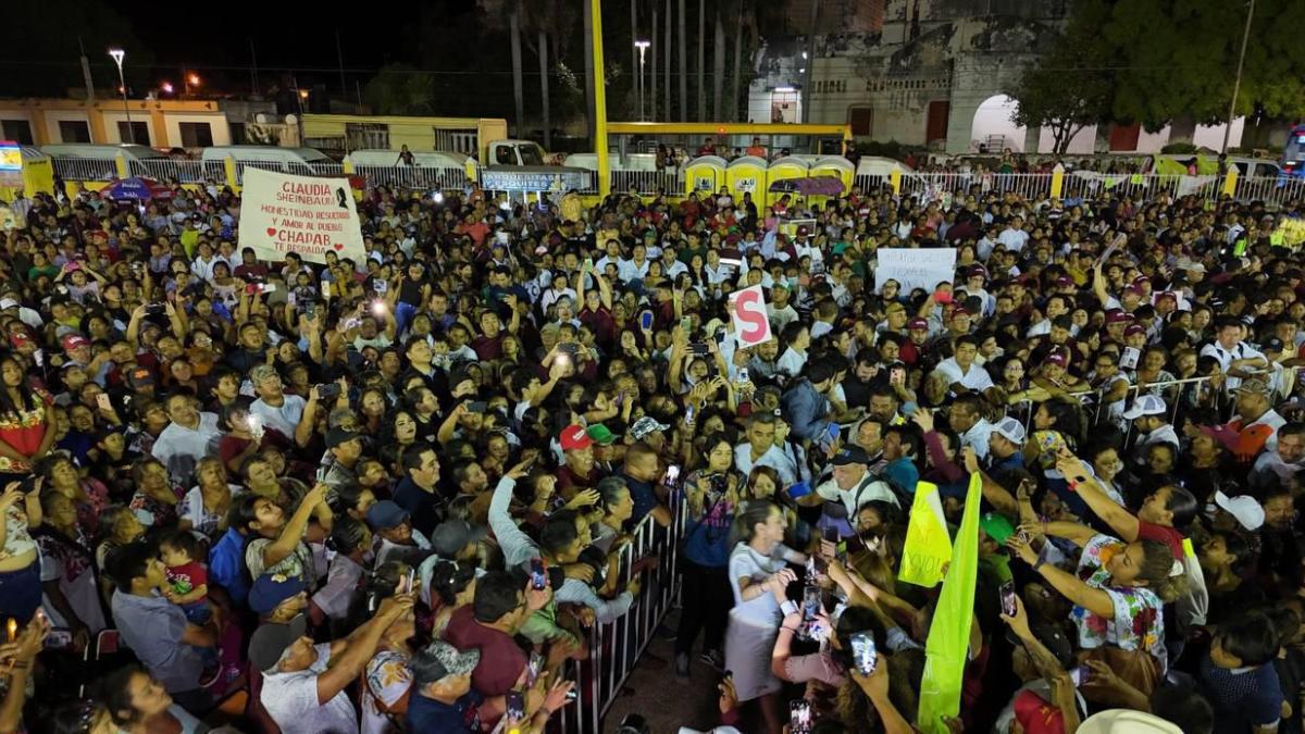 Claudia Sheinbaum es arropada por más de 85 mil personas en Yucatán y QRoo