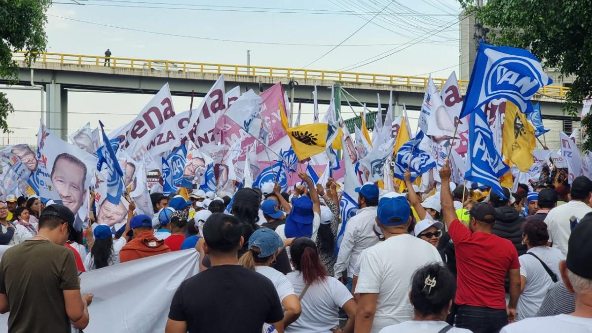 Los tres se dicen ganadores en el primer round por la ciudad