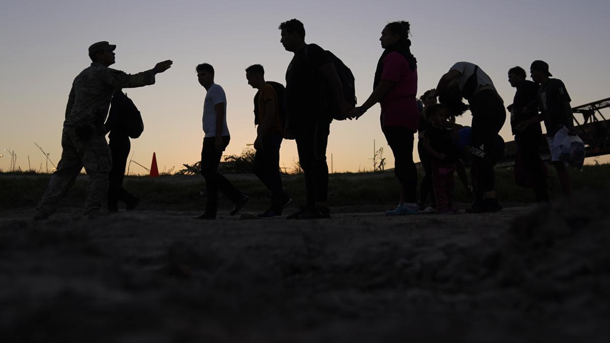 Corte de Apelaciones en EU mantiene en suspenso ley migratoria SB4 en Texas