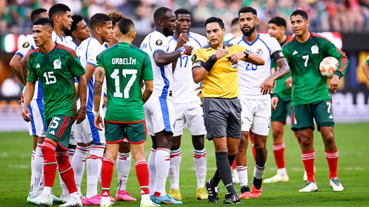 México vs Panamá | ¿Juega Santiago Giménez?; Las posibles alineaciones de la semifinal de Nations League