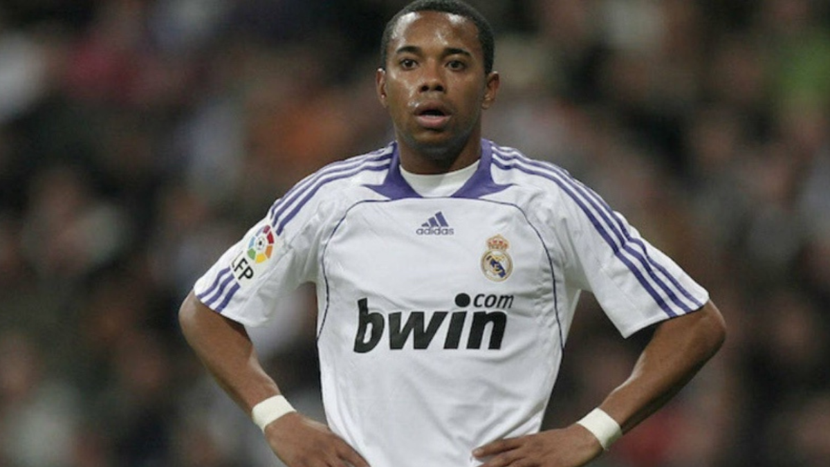 Robinho, exjugador del Real Madrid recibe condena de nueve años y ya se entregó a la autoridades