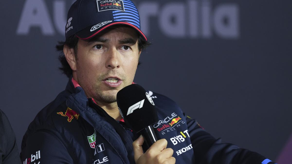 F1 | Checo Pérez rompe el silencio con inesperada reacción tras su sanción para el GP de Australia