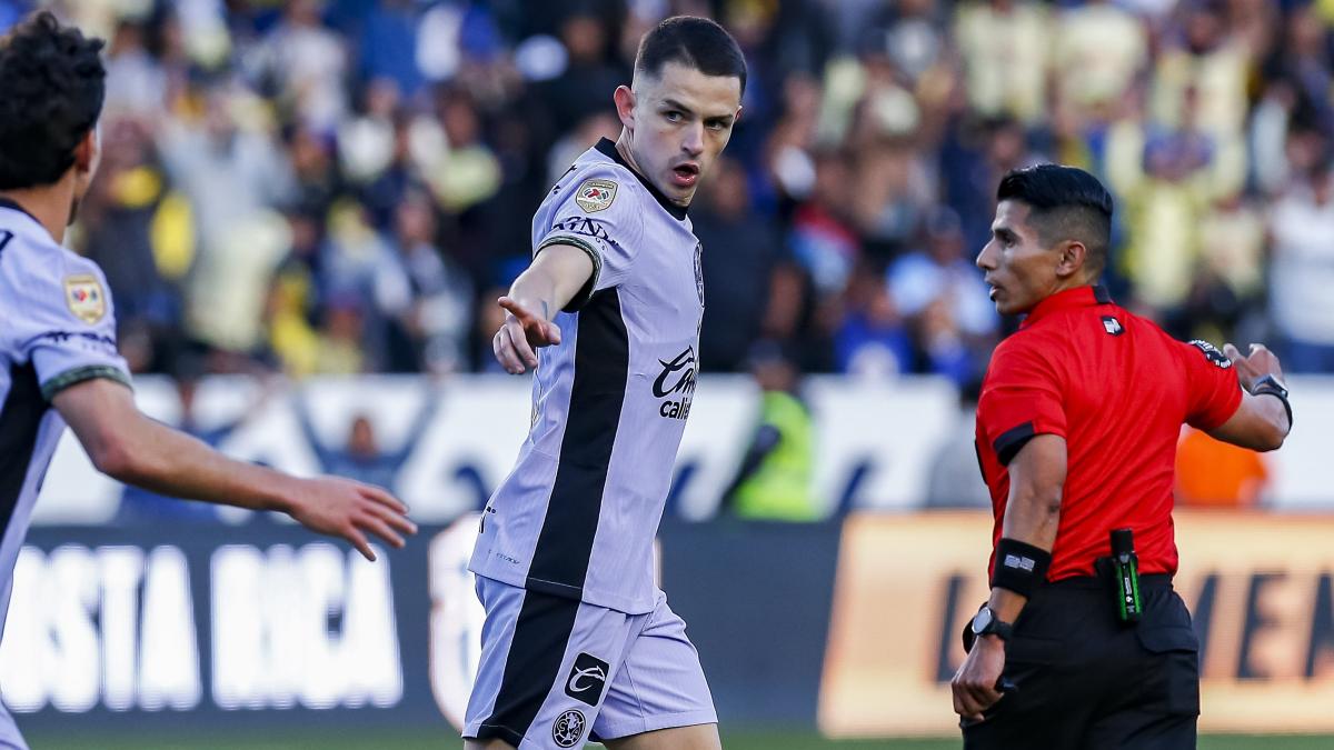 Liga MX | Álvaro Fidalgo prende alarmas en América por salir lesionado y su expresión es preocupante