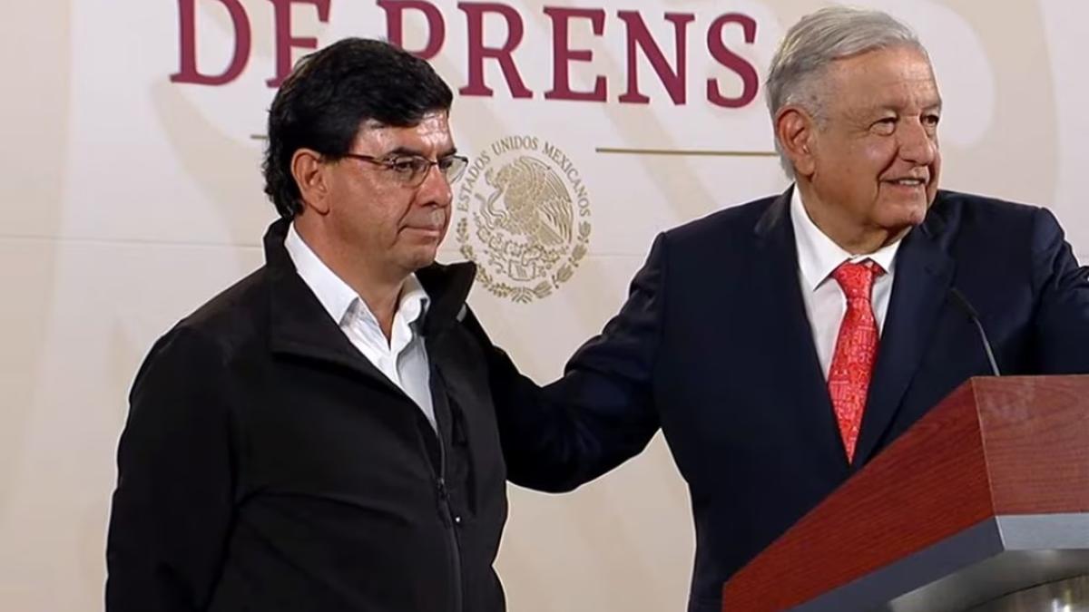 AMLO defiende a su vocero Jesús Ramírez tras campaña de calumnias en su contra