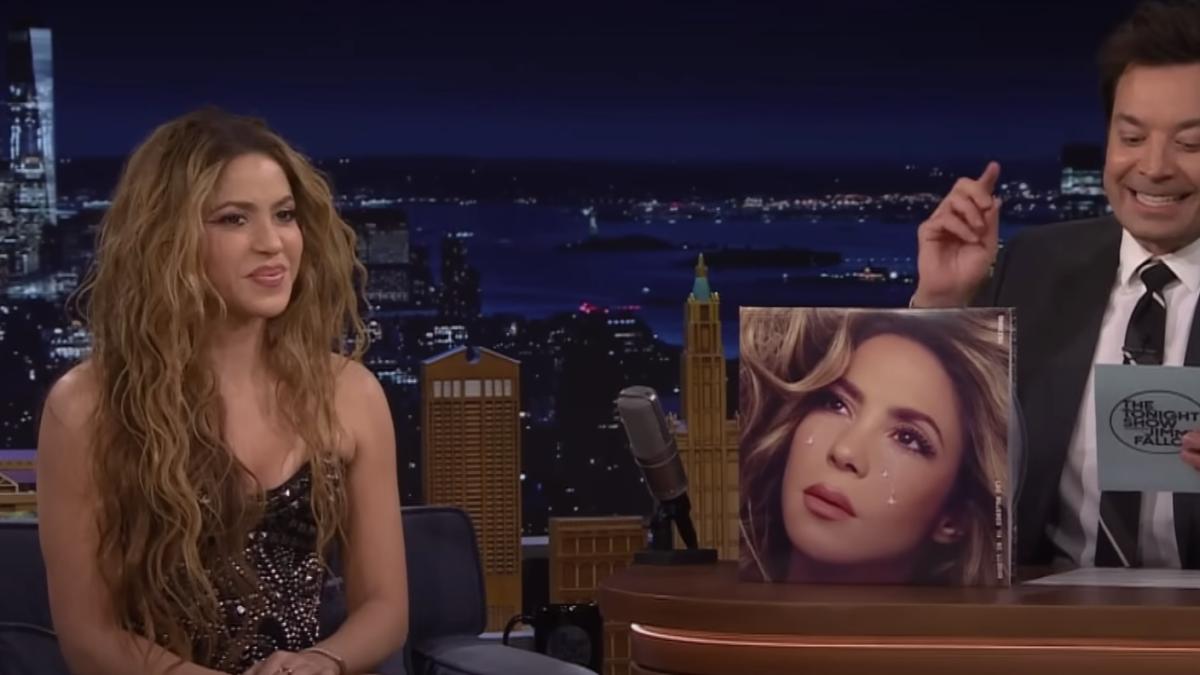 Shakira se lanza contra Piqué en programa de Jimmy Fallon: 'Me arrastraba' | VIDEO