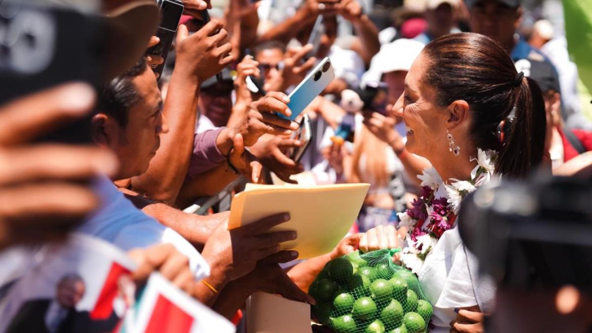 Claudia Sheinbaum pide a Javier Milei respetar a AMLO tras llamarlo 'ignorante'