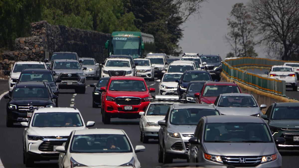 Carreteras, a reventar por salida de vacacionistas