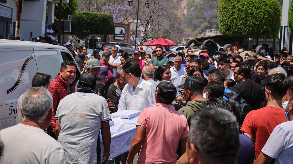 Caso Camila: FGR podría atraer indagación por asesinato de menor en Taxco, adelanta AMLO