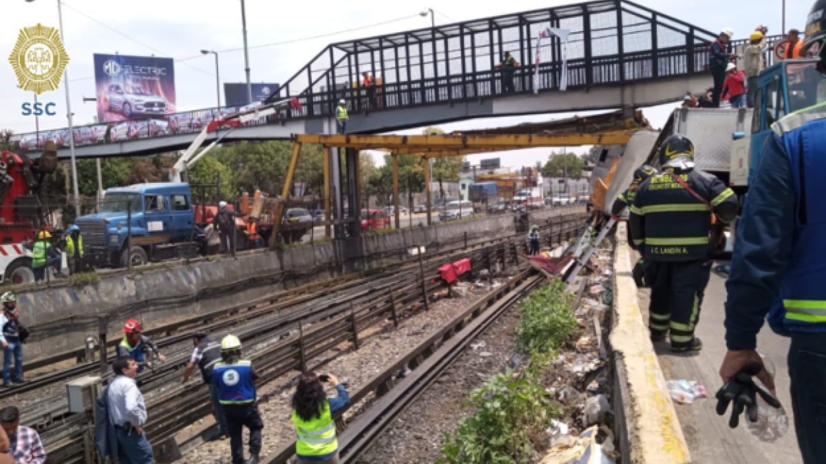 Fiscalía CDMX abre carpeta de investigación por volcadura de tráiler que afectó Metro CDMX