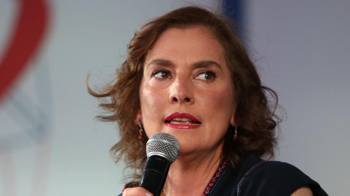 Beatriz Gutiérrez Müller defiende a hijo de Xóchitl Gálvez; 'jueguen limpio', pide a políticos