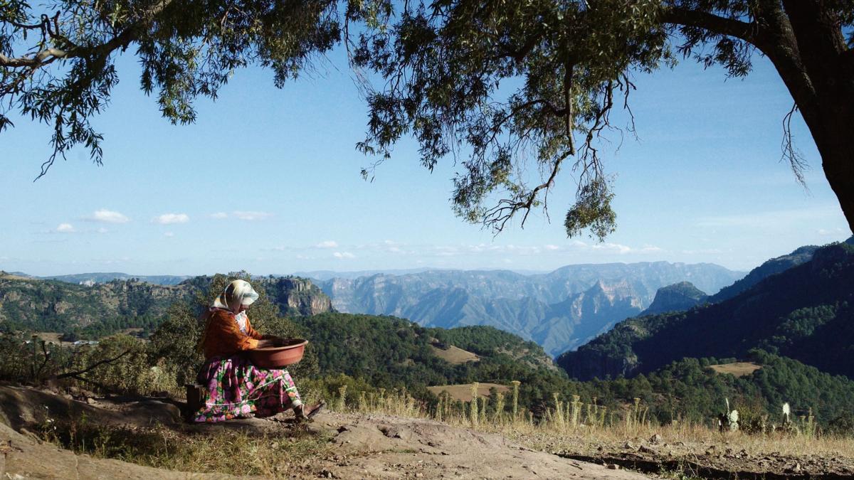 Cuenta la vida de la rarámuri encerrada en un psiquiátrico