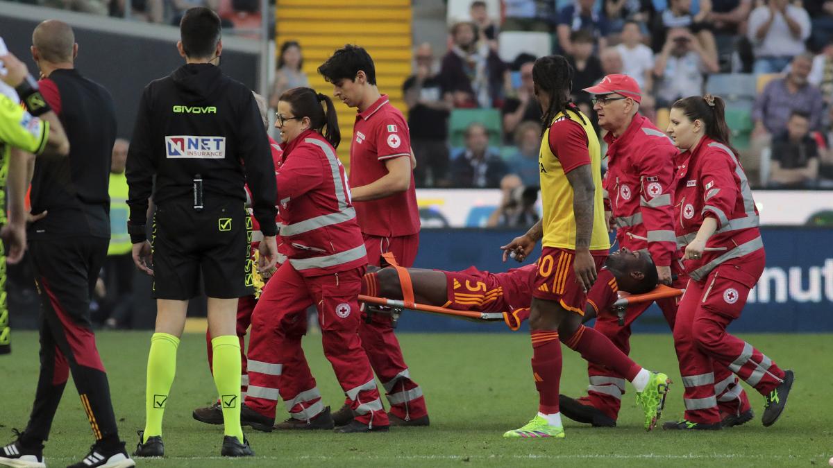 Serie A | Así se encuentra Evan Ndicka de la Roma tras colapsar en el terreno de juego