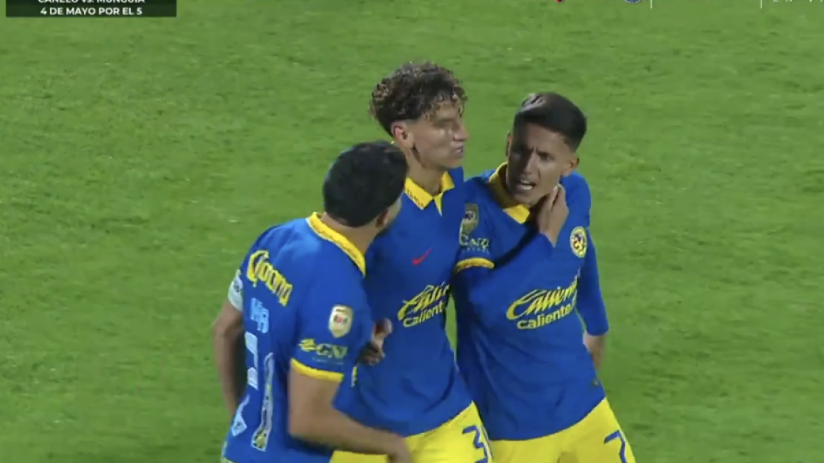 Liga MX | América: Henry Martín y Brian Rodríguez se dicen de todo dentro de la cancha por la expulsión del uruguayo