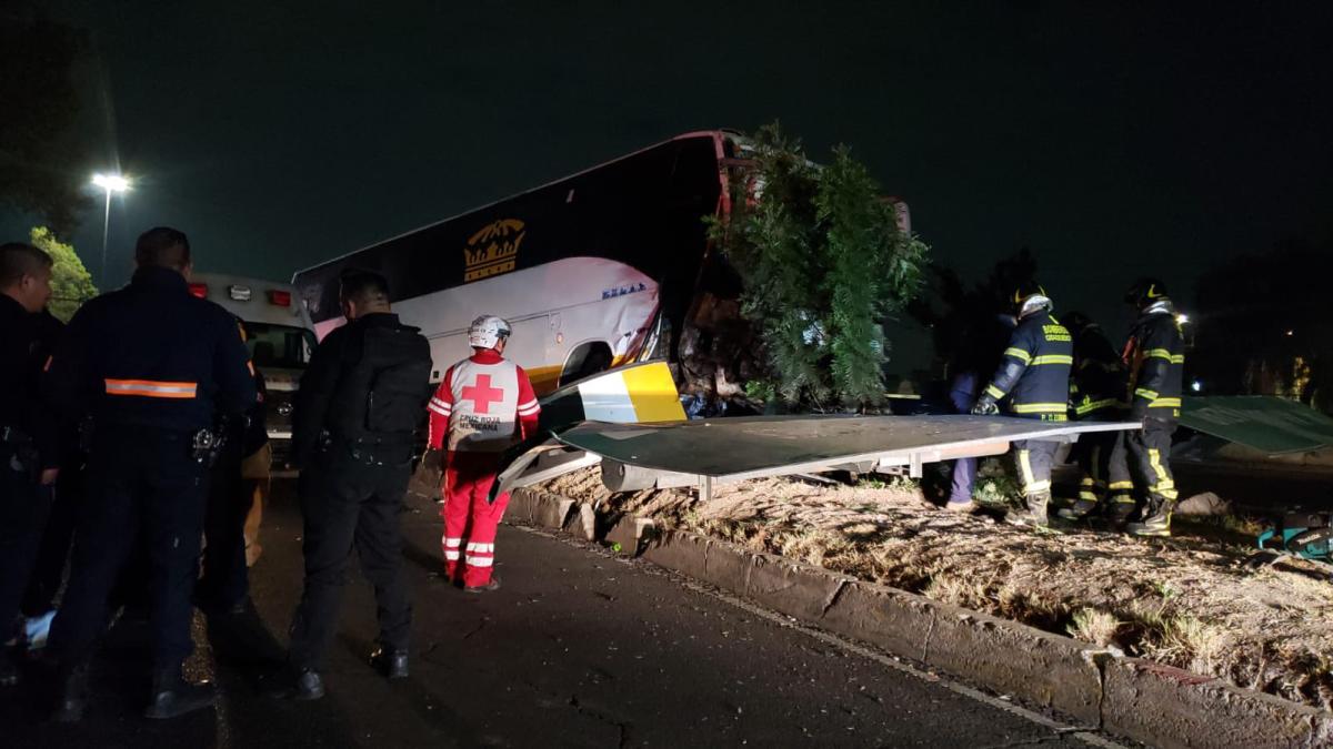 Accidente de autobús en Iztacalco deja 6 heridos y un detenido | VIDEO