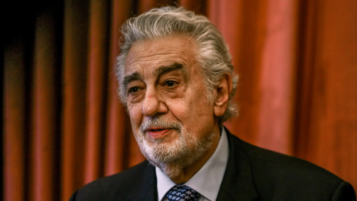 Plácido Domingo reaparece y habla de las acusaciones de abuso en su contra: 'dijeron una cosa falsa'