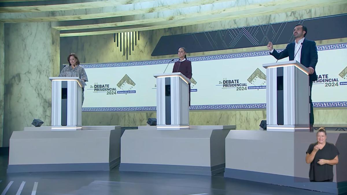 'Muy bueno' el debate entre candidatos, no hubo groserías; va a ganar México: AMLO