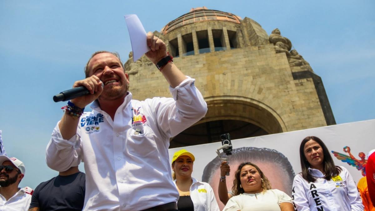 Taboada acusa a Morena por pedir identificaciones a cambio de pipas de agua