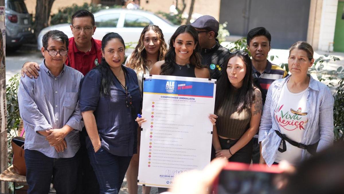 Rojo de la Vega firma 20 compromisos para la protección de diferentes grupos de animales